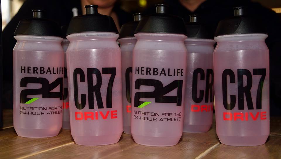 Herbalife CR7 sportdrank bidons